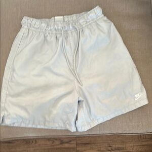 Nike Men's Club Woven Flow Shorts